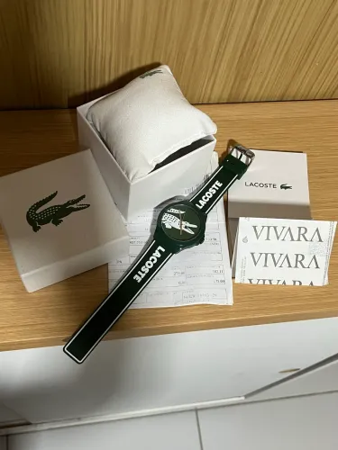 Vendo Relógio LACOSTE ? ORIGINAL,com nota fiscal comprado na Loja Vivara.