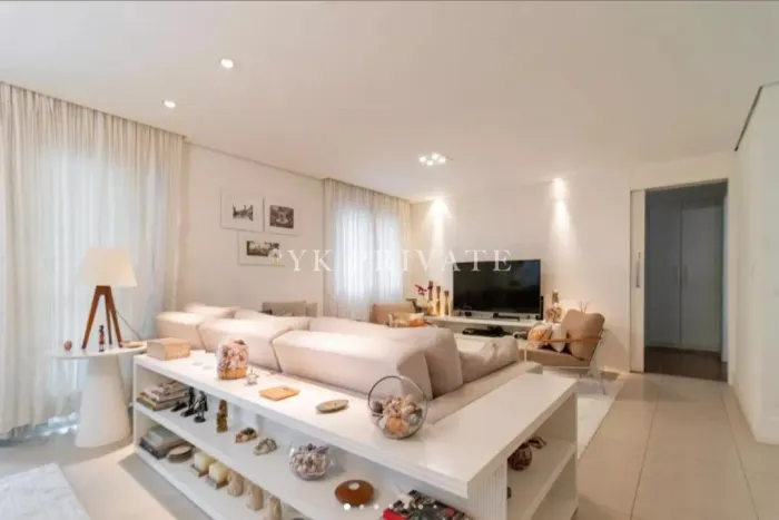 Apartamento à venda Condomínio Celebration Barra Funda/Rua Rubens Meireles/ 132m²/ 2 Suíte