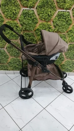 LINDO CARRINHO DE BEBÊ GALZERANO COMPLETO