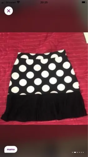 Saia de bolinhas com babado plissado Mamô Brasil