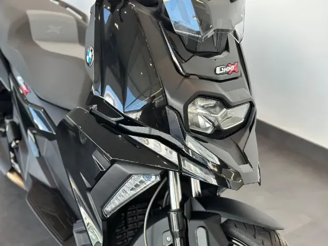 BMW C400X 2025 - Apenas 180 km