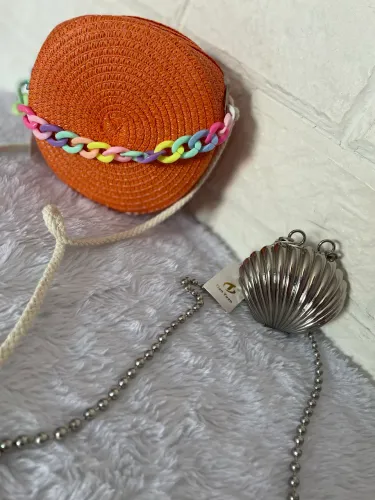 Bolsas- para completar o seu look.