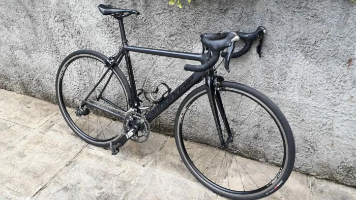 Bicicleta Cannondale SuperSix Evo 105 tam. 52
