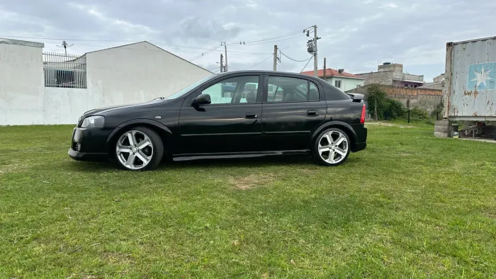 Chevrolet Astra 2.0 8V/ CD 2.0 8V Hatchback 5P MEC 2003