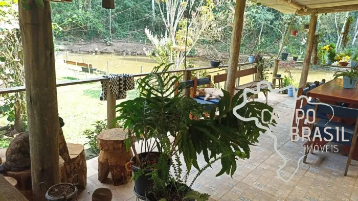 SÍTIO ESCRITURADO 21.000M² COM ACESSO A REPRESA EM PARAIBUNA !