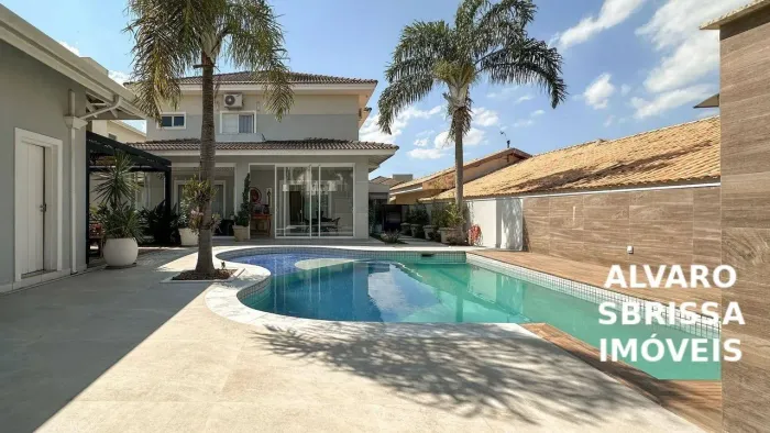 Casa com piscina Condomínio Theodora em Itu