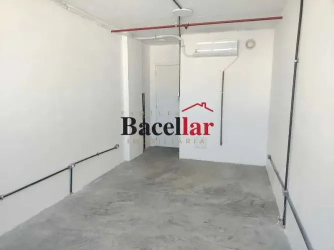 Sala : / Comercial / Tijuca