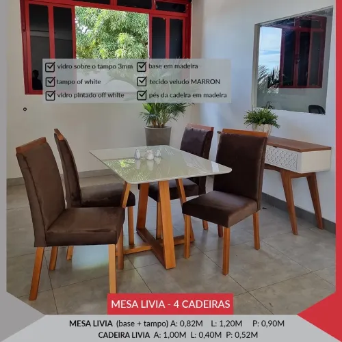 Mesa de 4 cadeiras. Nova 