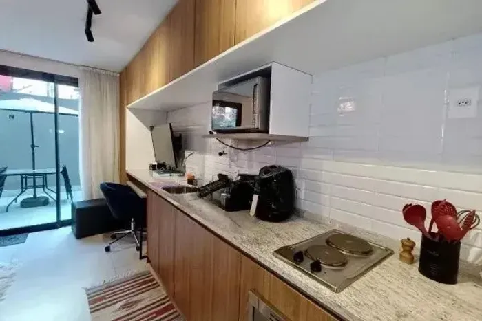 Imóvel para aluguel possui 42 metros quadrados com 1 quarto em Ipanema - Rio de Janeiro -