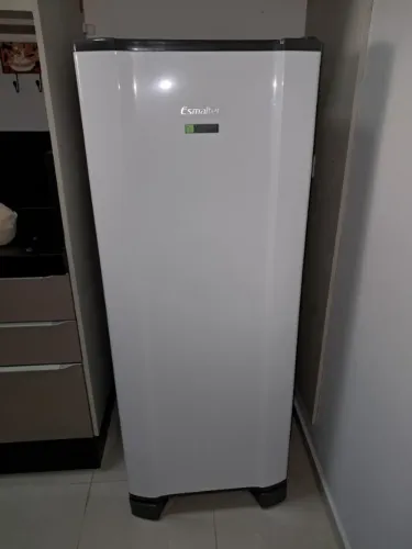 GELADEIRA NOVA 245L - Esmaltec (parcelo no cartão)