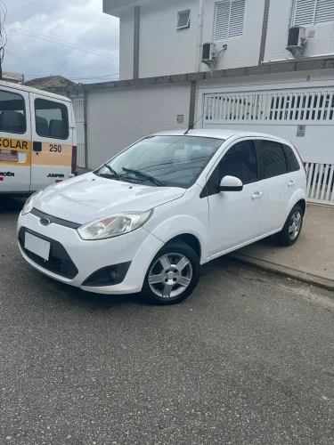 Ford Fiesta 1.6 16V Flex Mec. 5P 2014