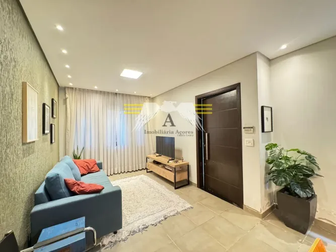 Seu novo lar no Belém espera por você! Amplo Sobrado de 172m² , 3 dormitórios e 2 Vagas