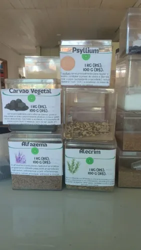 Vendo potes de acrílico ideal para colocar produtos naturais 