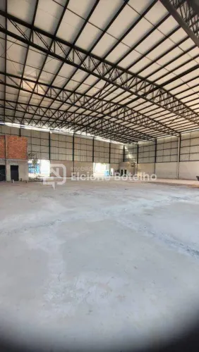 Galpão Comercial para Alugar no Tibery | 780 m² em Uberlândia/MG