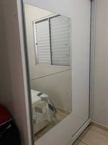 Guarda-roupa solteiro 