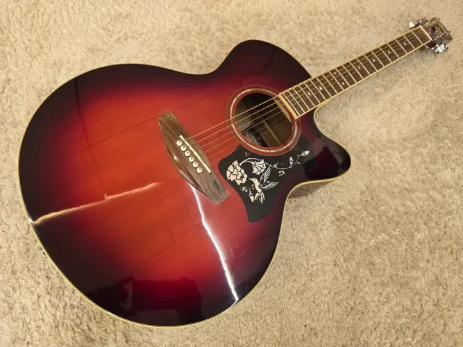 Violão Yamaha CPX500 Elétrico Jumbo Aço Cutaway Sunburst Afinador Digital<br>