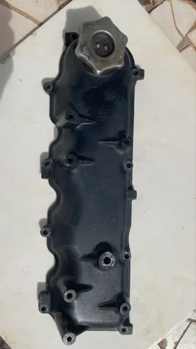 Tampa válvula de comando Uno Palio Fiorino Elba FIAT 147