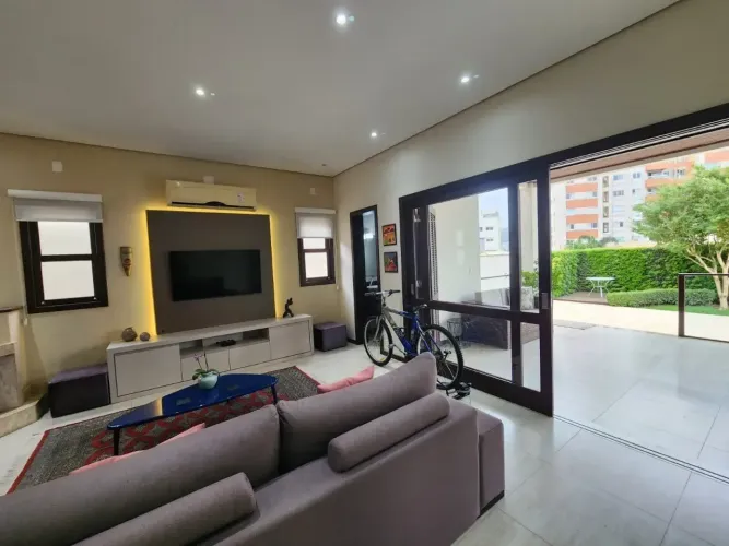 Casa de 3 dormitórios à venda no Córrego Grande