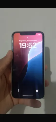 iPhone XR branco em ótimos estado