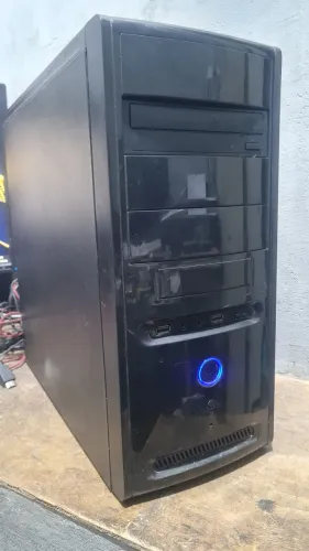 Computador (CPU) core i7 + 6GB + HD 500GB + 1GB de vídeo