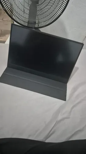 Monitor Portatil Ac1065 Touch Screen 15.6 Full Hd Usb-c Hdmi Cor Preto 127/220v