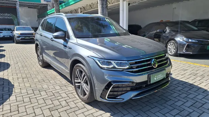 Volkswagen Tiguan Allspac R-line 300 TSI 2.0 2024