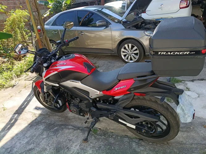 Dominar 250