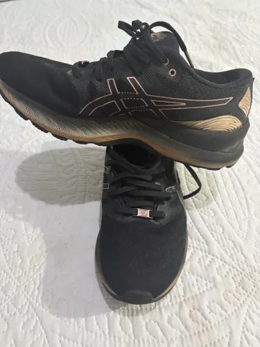 Tênis Asics Gel Nimbus 23 - profissional 