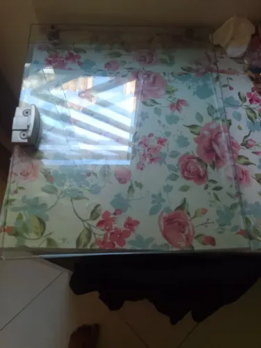Vendo grande basculhante de Metalon, e basculhante de vidro