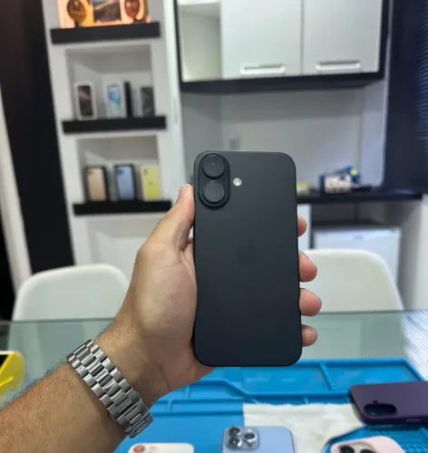 iPhone 16 128gb