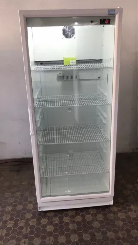 Visa cooler Cervejeiro e bebidas 