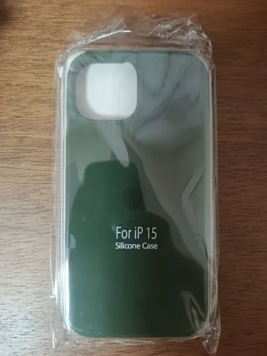 Capinha Silicone Aveludada iPhone 15 Verde Militar - Nova