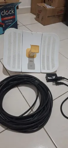 Antena de Internet e mais de 15m de fibra ótica 