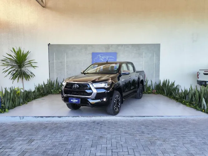 Toyota Hilux CD SRX 4X4 2.8 TDI 16V Diesel Aut. 2026