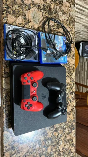 PLAYSTATION 4 SLIM 1T