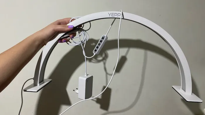Luminária Arco Meia Lua