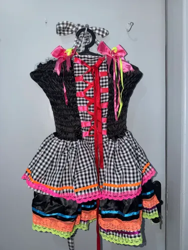 Vendo roupas usadas
