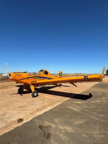 AVIÃO AGRÍCOLA