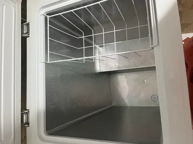 Freezer pequeno & horizontal