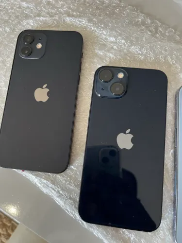 iPhone 12
