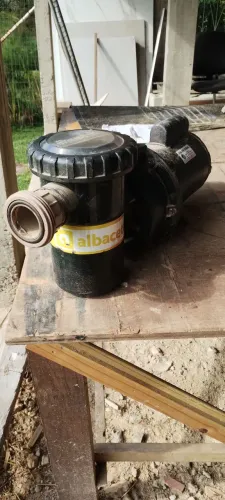 Motobomba Para Piscina Albacete APP 3/4 CV com Pré-Filtro