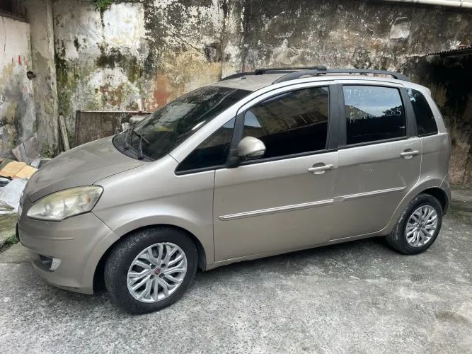 Fiat Idea Attractive 1.4 Fire Flex 8V 5P 2014