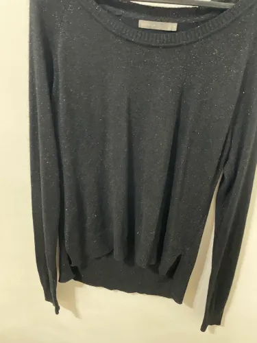 Blusa Siberian c brilhinho bem conservada p