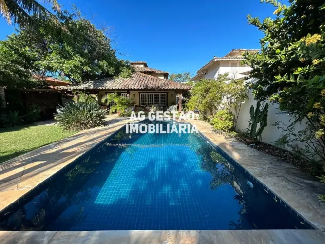 Casa para aluguel  com 5 suítes, sauna, piscina e muito mais! - Armação dos Búzios- RJ
