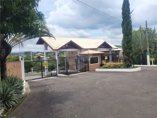 Chácara à venda com 5 quartos, sendo 1 suíte, em Chácara Residencial Paraíso Marriot, Itu