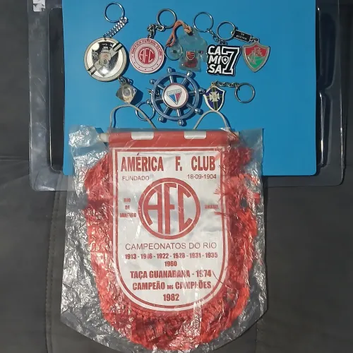 Kit Memorabília vintage de futebol