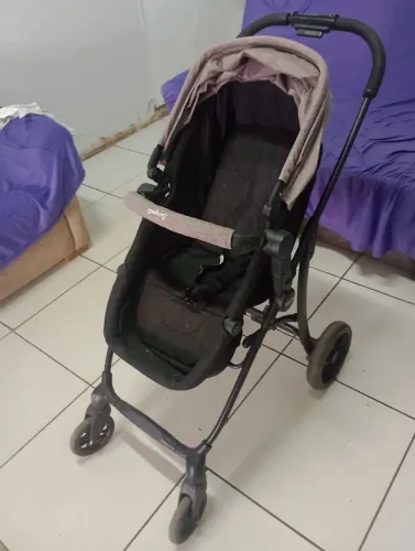 Carrinho de Bebê Burigotto