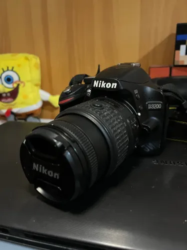 Vendo câmera Nikon D3200