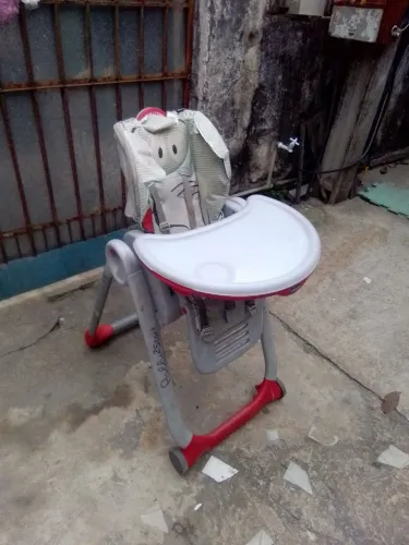 Cadeira alimentação