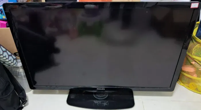 Tv Philips 40 para retirada de peças modelo 40PFL5806D